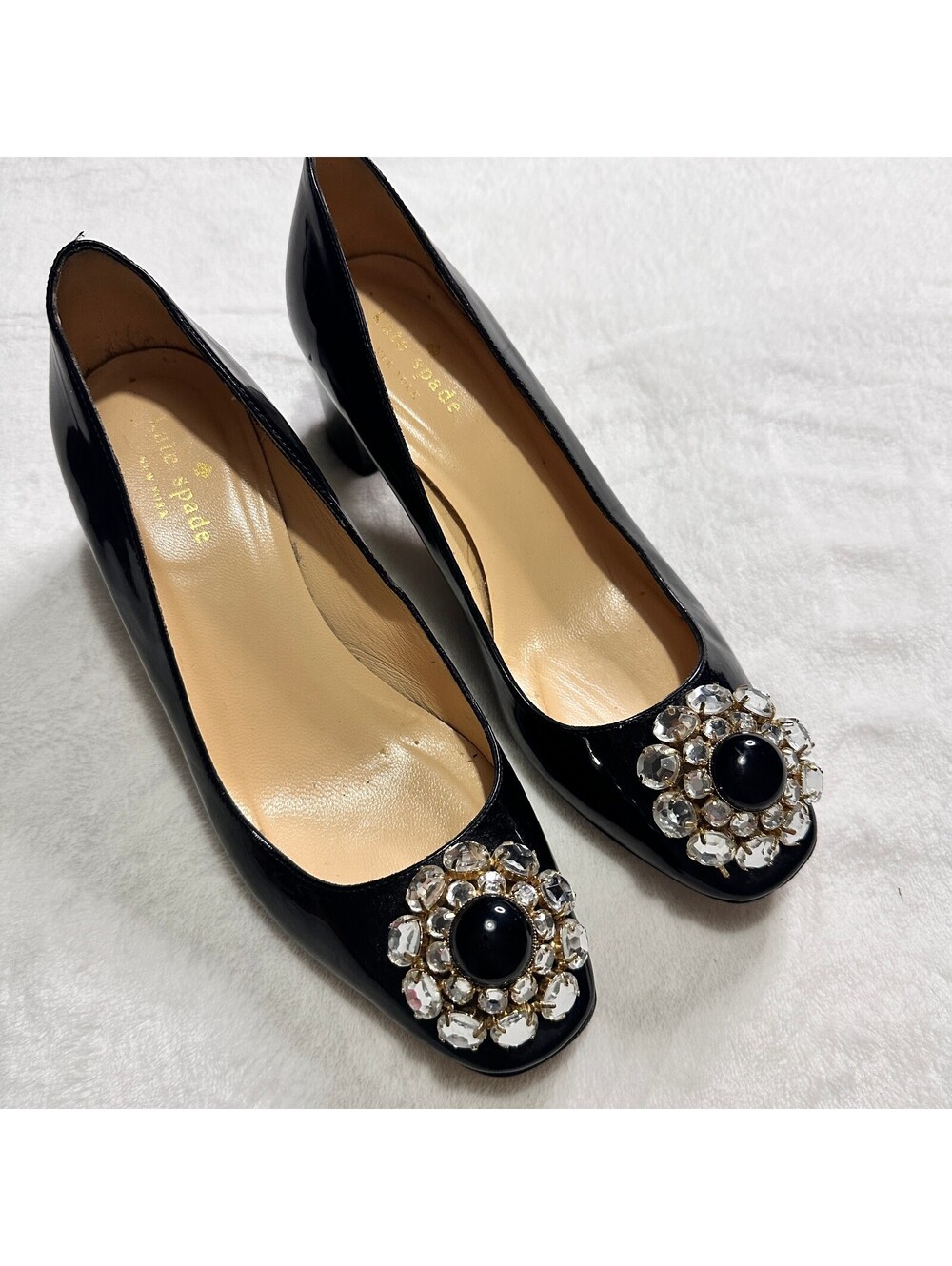 Kate Spade New York Black Patent Jeweled Crystal Pumps Heels 7.5B Vero Cuoio